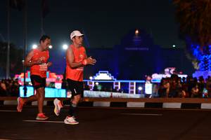 BIB: 22398
                            <button type="button" onclick="openModal(15068894)" class="btn btn-primary btn-sm float-right btn-popup" data-toggle="modal" data-target=".modal-high-quality">
                        <i class="fas fa-shopping-cart"></i> Add to Cart
                    </button>
                                            <button type="button" onclick="isThisMe(15068894, true)" class="btn btn-success btn-sm float-right btn-popup btn-isme hidden" data-toggle="tooltip" data-placement="bottom" title="นี่คือรูปของคุณใช่ไหม คลิกที่นี่เพื่อเอาเข้าอัลบั้ม">
                        <i class="fas fa-plus"></i> Add to album
                    </button>
                    <button type="button" onclick="isThisMe(15068894, false)" class="btn btn-warning btn-sm float-right btn-popup btn-isnotme hidden">
                        <i class="fas fa-ban"></i> Remove from album
                    </button>